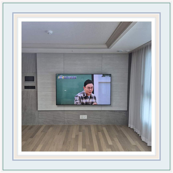 천안 서북구 두정 성정 셋톱박스 선정리 관련 설치 참고 사진 1 · 브라켓을 움직일 때 케이블이 당겨지지 않는 여유 길이